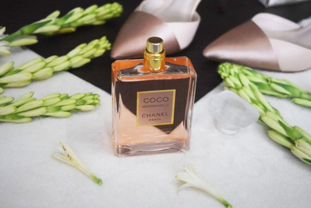 Nước hoa Coco là sản phẩm của thương hiệu nước hoa đình đám Chanel đến từ Pháp