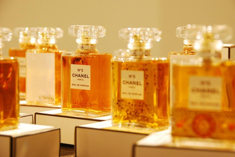 Thiết kế sang trọng, tinh tế của nước hoa Chanel No5